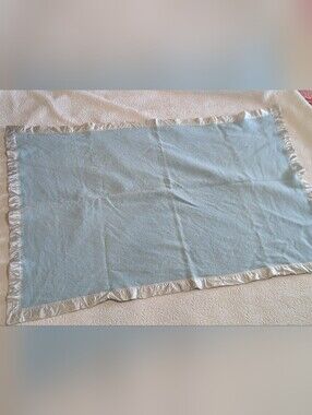 Vintage Mid Century North Star 100% Wool Blanket Baby Blue Satin Trim 55x36